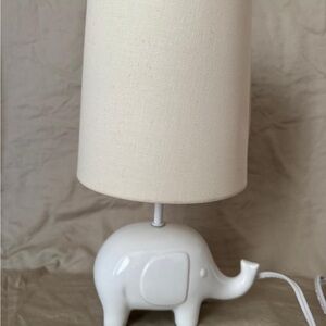 Target Young Kids/Baby White Elephant Beige Lamp with shade decor side table